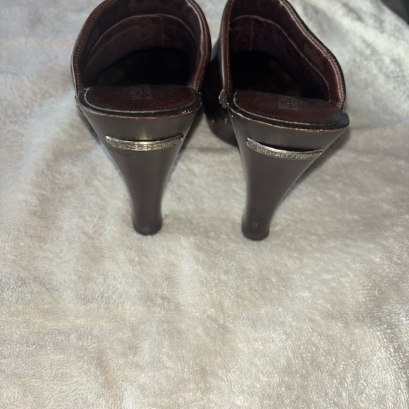 Y2K Michael Kors Brown Studded Leather Clogs Size 9 - Picture 2 of 7